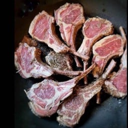 Roasted lamb full