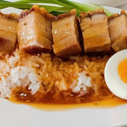 ข้าวหมูกรอบ