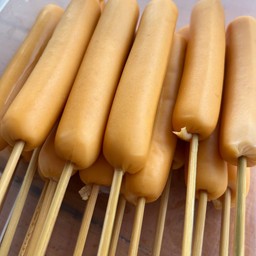 ไส้กรอกชีส