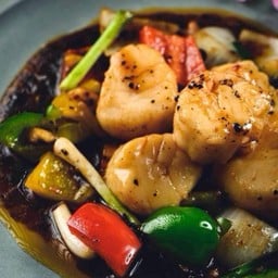 หอยเชลล์ USA ผัดพริกไทยดำ S