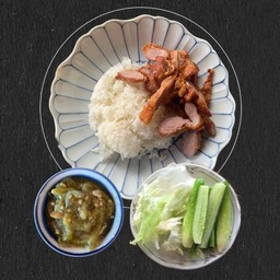 ข้าวหมูทอด x ชุดพริกหนุ่ม(ผักสด)