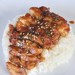 ข้าวไก่เทริยากิ  (เผ็ด)