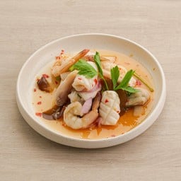 ยำรวมมิตรทะเล