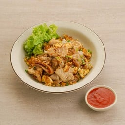 ก๋วยเตี๋ยวคั่วไก่