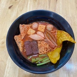 เย็นตาโฟทรงเครื่อง