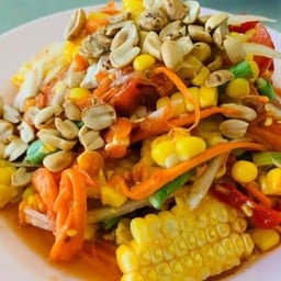 ส้มตำข้าวโพด