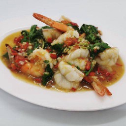 กุ้งผัดกะเพรา