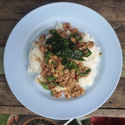 ข้าวราดกระเพราหมูสับ