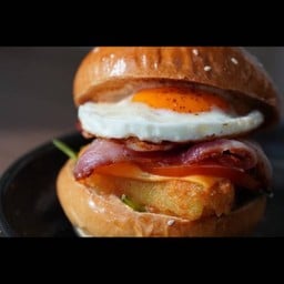 Breakfast Burger