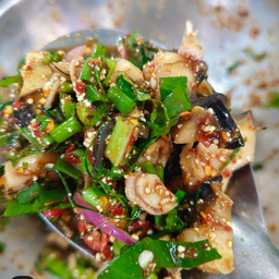 ลาบหอยเชอรี่