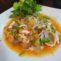 ยำไข่ปลาเรียวเซียว