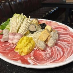 ชุดหมูอันดามัน