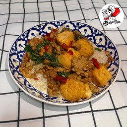 เต้าหู้ไข่หมูสับผัดกะเพรา(เป็นกับข้าว)