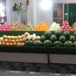 ร้านผลไม้(บ้านน้องข้าวโพด) 1