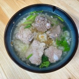 ข้าวต้มกระดูกอ่อน