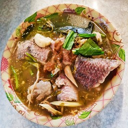 ต้มยำปลาช่อน