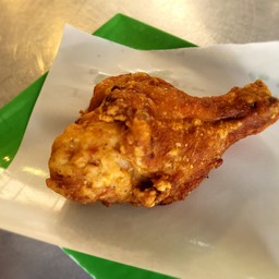 น่องไก่ทอด กรุงเก่า