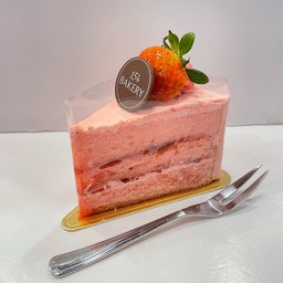 STRAWBERRY CAKE