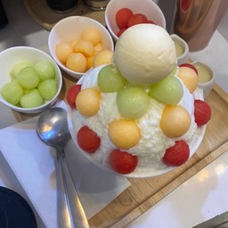 บิงซูผลไม้สามสี