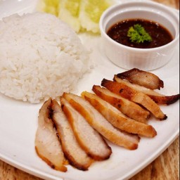 ข้าวคอหมูย่างจิ้มแจ่ว