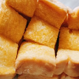 ขนมปัง เนยนม