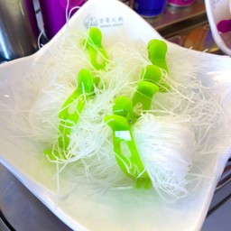 วุ้นเส้น
