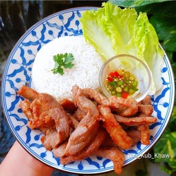 ข้าวหมูทอด+ไข่ต้ม
