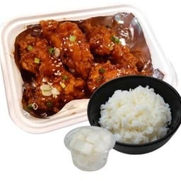 ชุดปีกไก่5ชิ้น+ข้าว