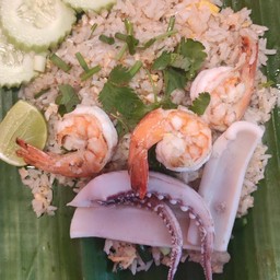 ข้าวผัดทะเล