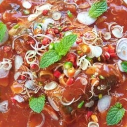 ยําปลากระป๋อง