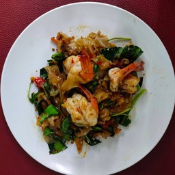 ก๋วยเตี๋ยวขี้เมากุ้ง