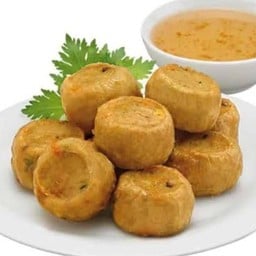 ไก่จ๊อสูตรต้นตำรับ 5 ดาวพร้อมน้ำจิ้มบ๊วย 7 ชิ้น