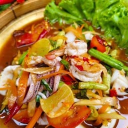 ร้านพี่หมู  ข้าวมันไก่  ข้าวขาหมู   โจ๊ก  ข้าวหมกไก่ อ. สันกำแพง