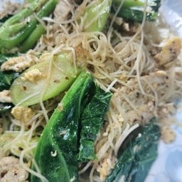 ผัดซีอิ๋วเส้นหมี่