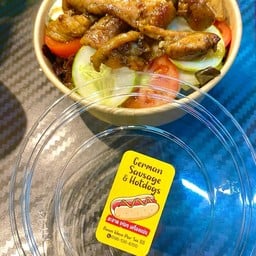 สลัดไก่ย่าง