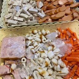 มาม่ารวมมิตรทะเล