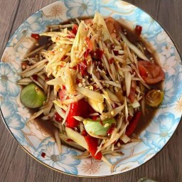 ร้าน ฝ้ายตำแซ่บ  อาหารตามสั่ง ข้างศาลเต้าพ่อเมืองแสง/ บ้านแฮ่