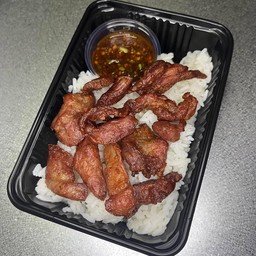 หมูแดดทอดน้ำจิ้มแจ่ว