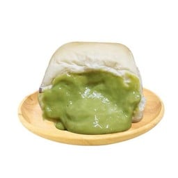 ปังไส้ทะลักสังขยาใบเตย