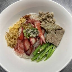 ก๋วยเตี๋ยวสุโขทัยโบราณ