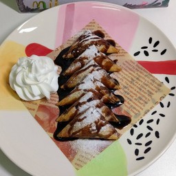 ซาโมซ่ากล้วย (Banana Samosa)