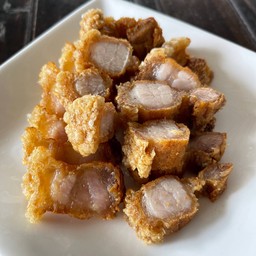 หมูกรอบ
