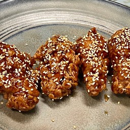 ไก่ทอดปีกบนซอสเกาหลี 4 ชิ้น