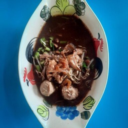 บะหมี่ตกเนื้อ