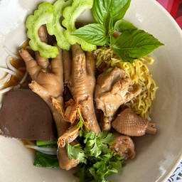 หมี่เหลืองไก่รวม