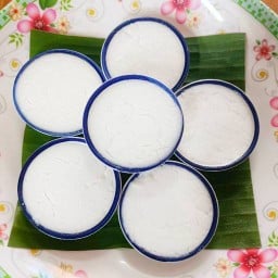 บ้านขนมถ้วย ( ตลาดล่าง )