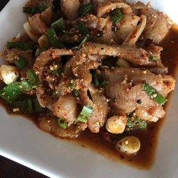 น้ำตกหมู