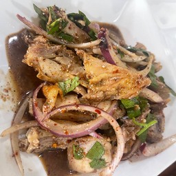 น้ำตกไก่