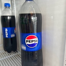 Pepsi (กลาง)