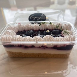 Blueberry cheese pie